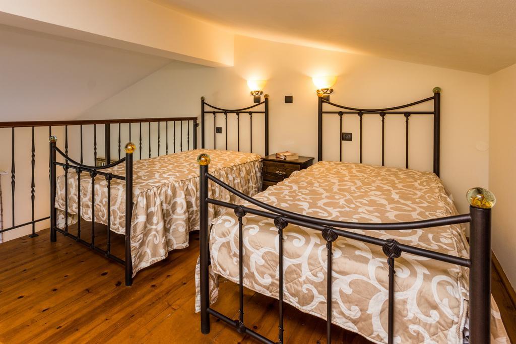 Dias Hotel & Apts Stalida Екстериор снимка