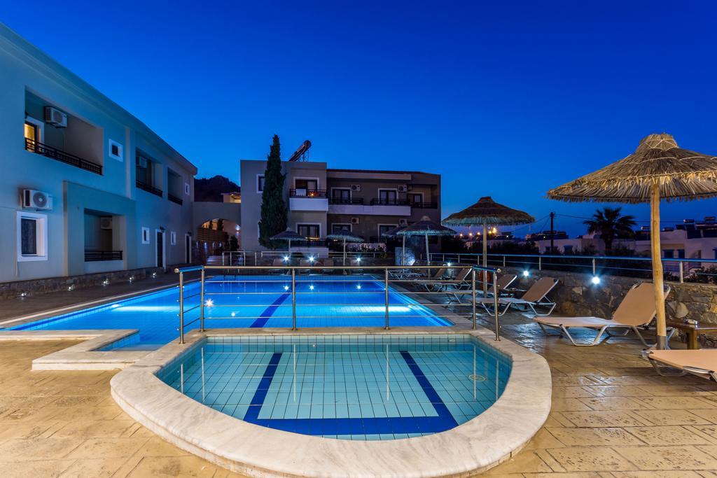 Dias Hotel & Apts Stalida Екстериор снимка