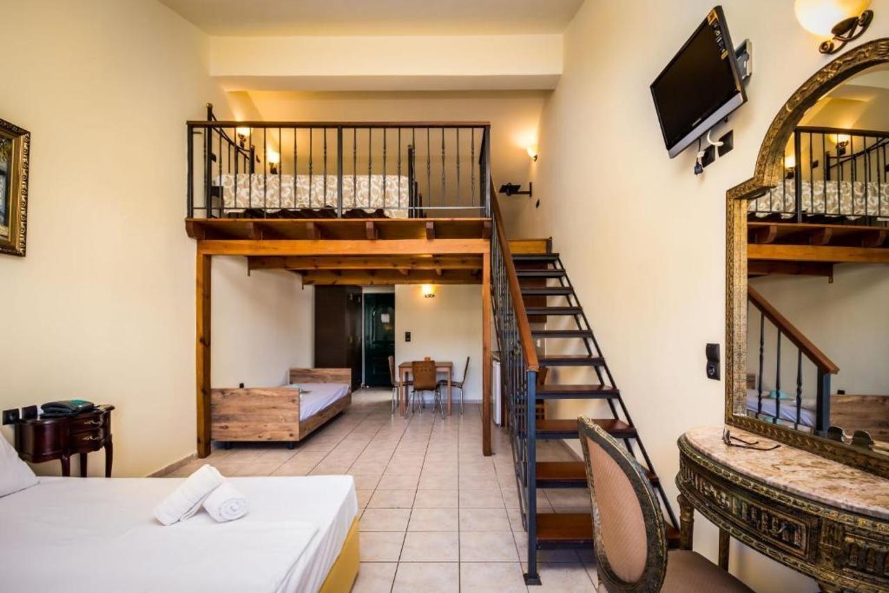 Dias Hotel & Apts Stalida Екстериор снимка